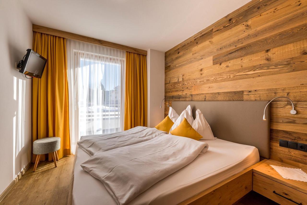 Appartments Lercher Irma San Candido Exterior foto
