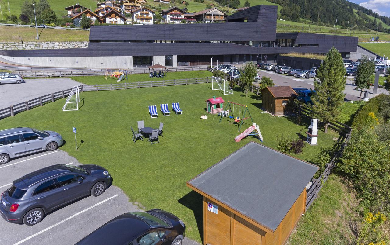 Appartments Lercher Irma San Candido Exterior foto