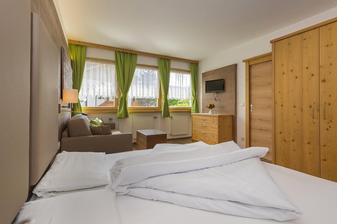 Appartments Lercher Irma San Candido Exterior foto