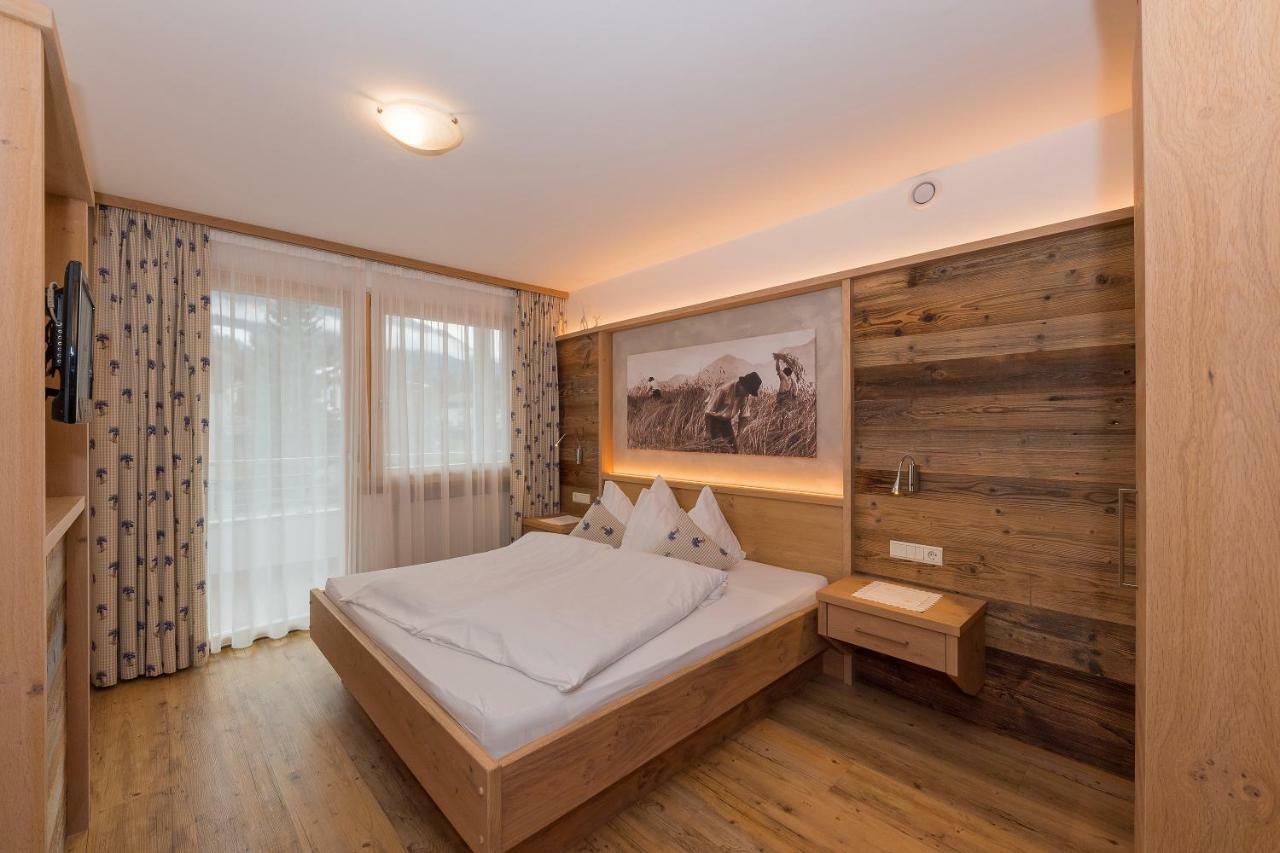 Appartments Lercher Irma San Candido Exterior foto